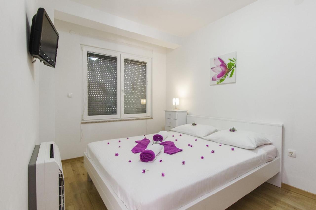 Apartments Lenija Jadrija Εξωτερικό φωτογραφία