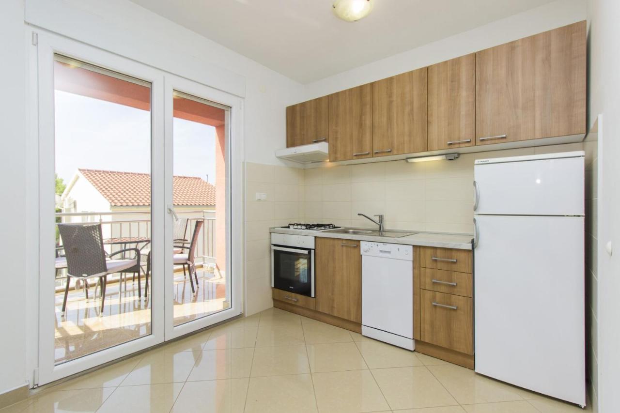 Apartments Lenija Jadrija Εξωτερικό φωτογραφία