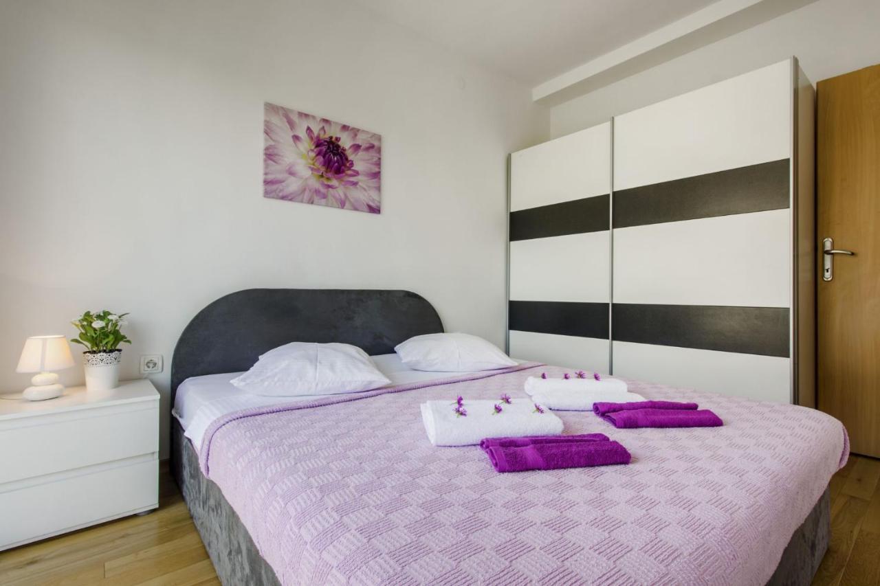 Apartments Lenija Jadrija Εξωτερικό φωτογραφία