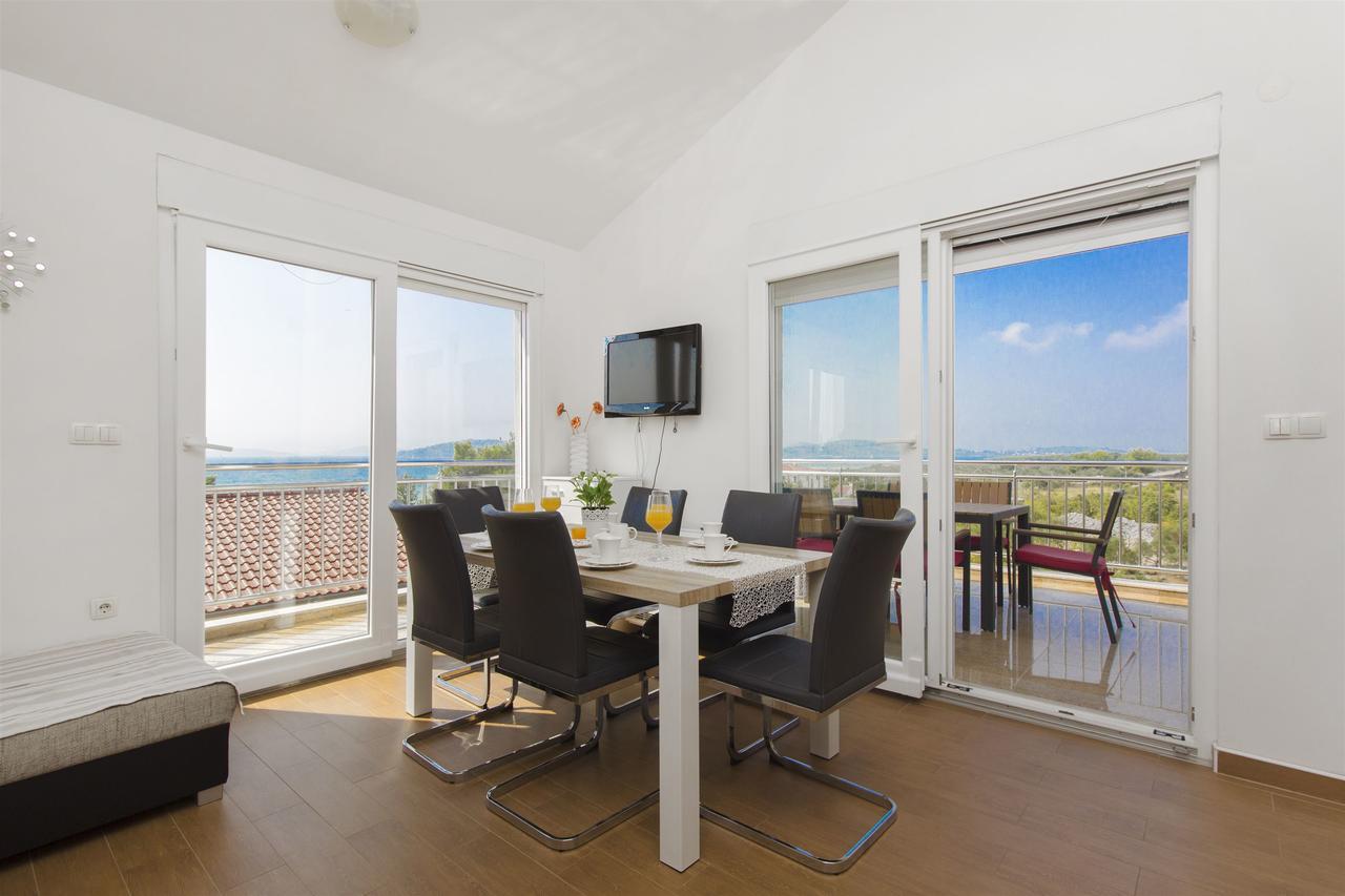 Apartments Lenija Jadrija Εξωτερικό φωτογραφία
