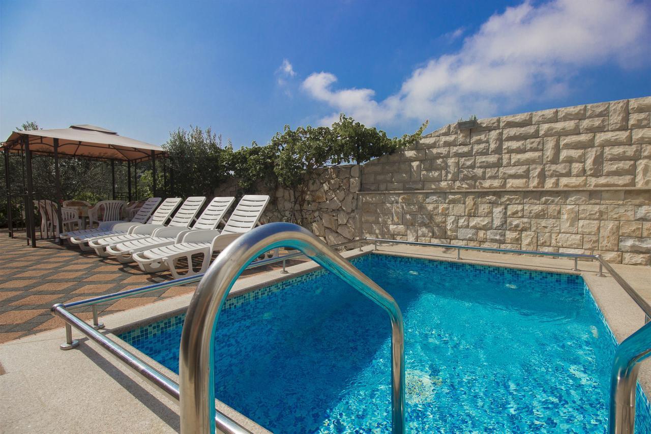 Apartments Lenija Jadrija Εξωτερικό φωτογραφία